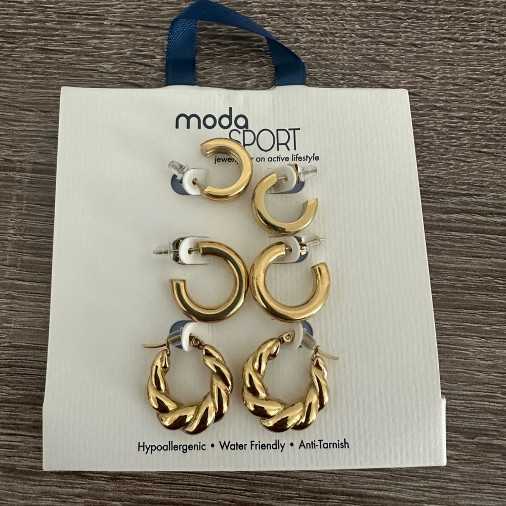 Moda Sport Gold Hoop Earring Set NIP